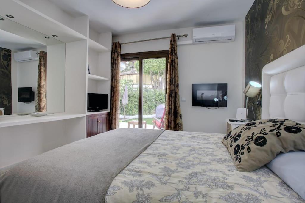 Mar & Pe Apartament *